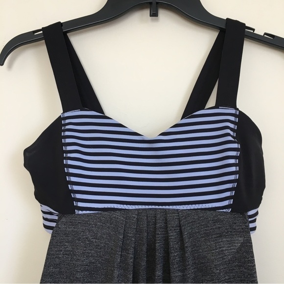 Lululemon back on track built in bra drawcord bottom hem tank top - Picture 4 of 16